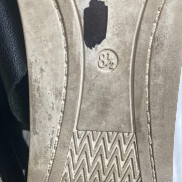 Eileen Fisher Women's Black Leather Strappy Sport T Sandals Size 8.5 - Picture 6 of 10